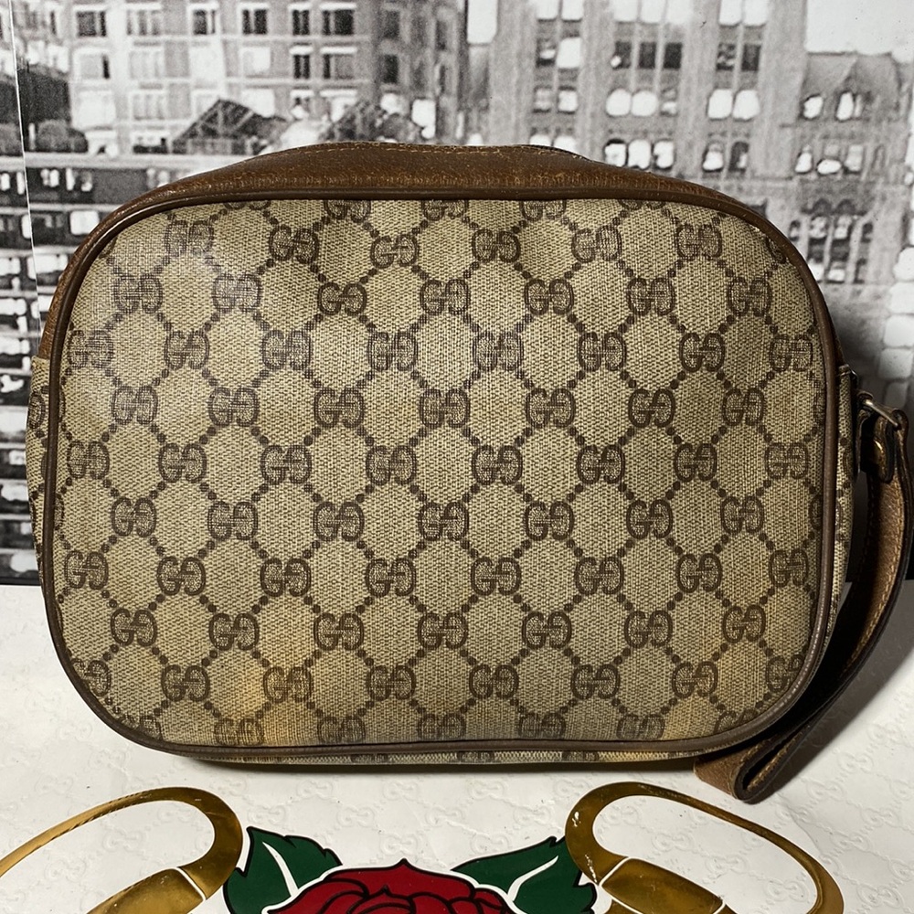 Authentic Rare Gucci Sherry Line GG Bag - Picture 4 of 16